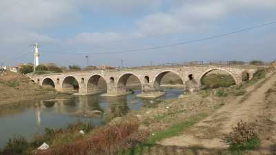 Hacılar Köprüsü